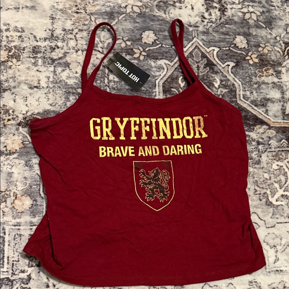 Hot Topic Maroon Gryffindor Tank Top